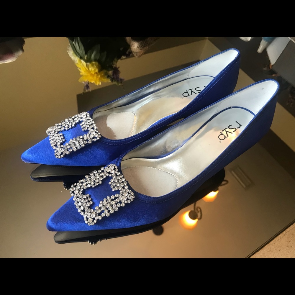 Sex and the City inspired royal blue kitten heels